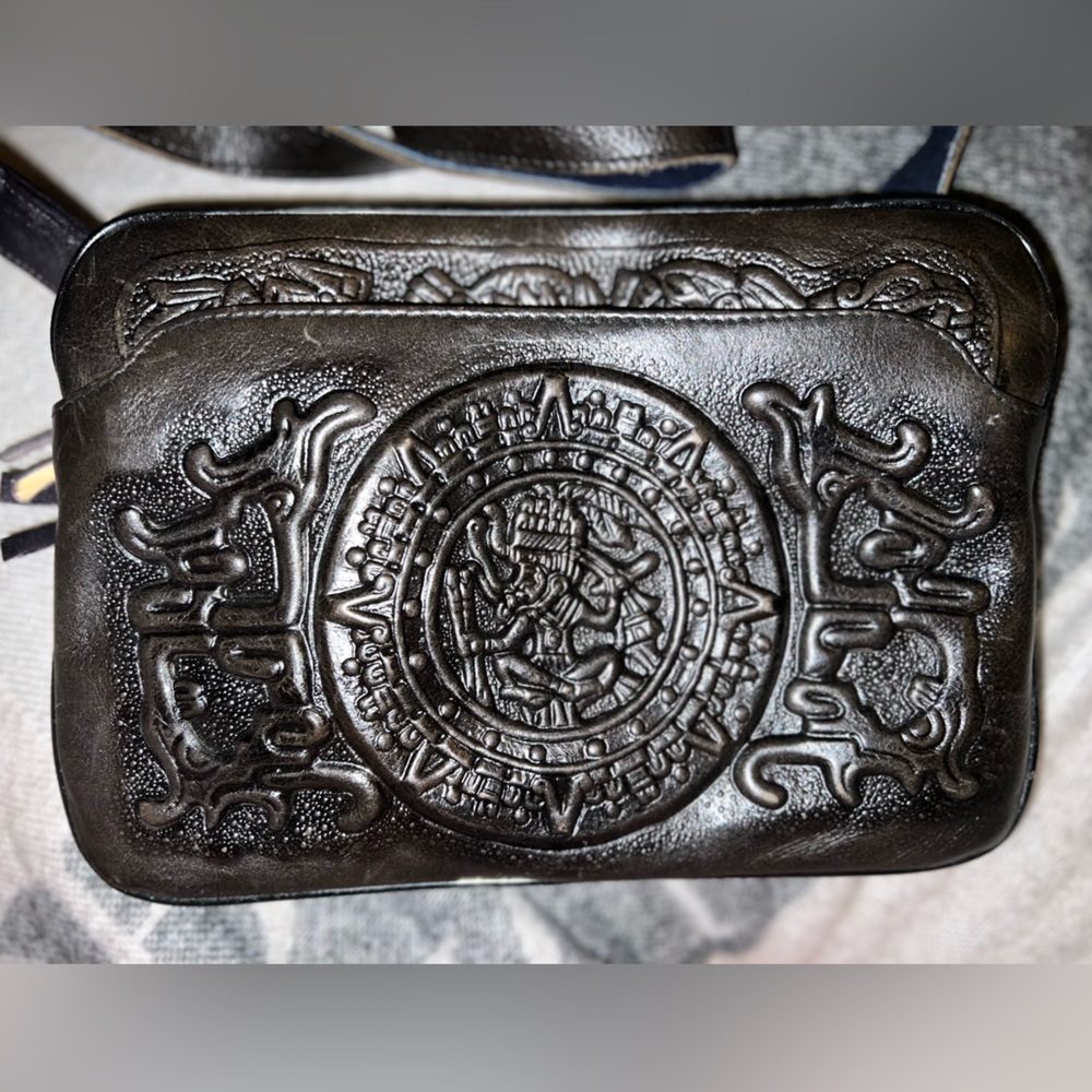 Hecho en Mexico leather crossbody